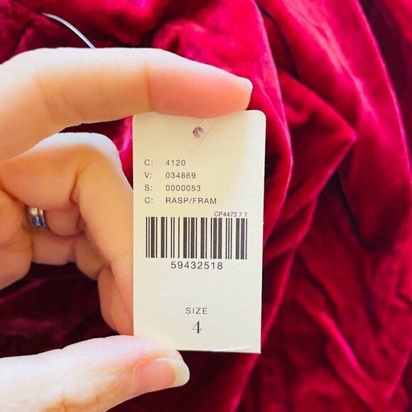 NWT Anthropologie Mini Skirt Connie Red Berry Velvet Gathered Ruched Festive 4 - Picture 8 of 12